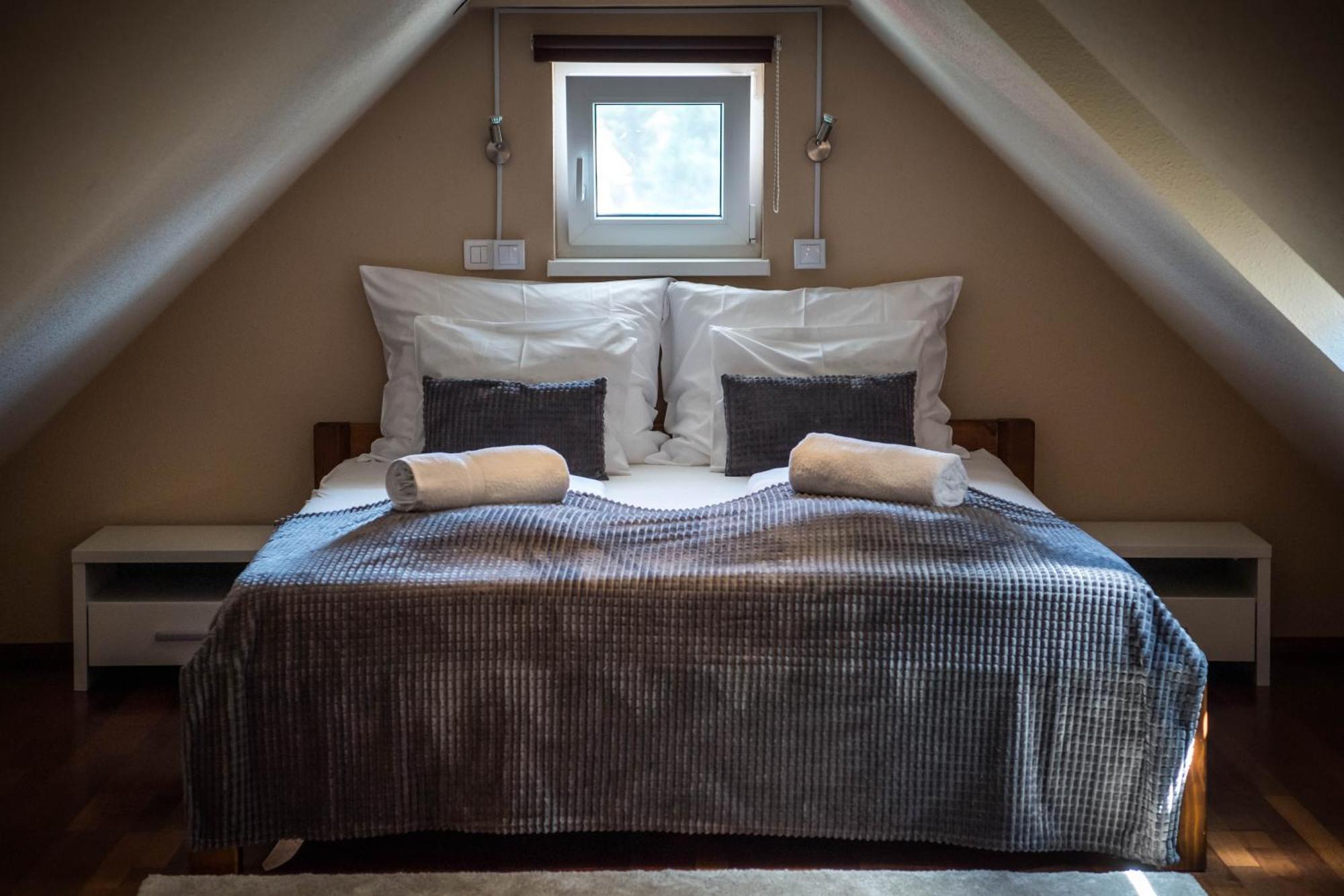 D12 Apartmán Budapešť